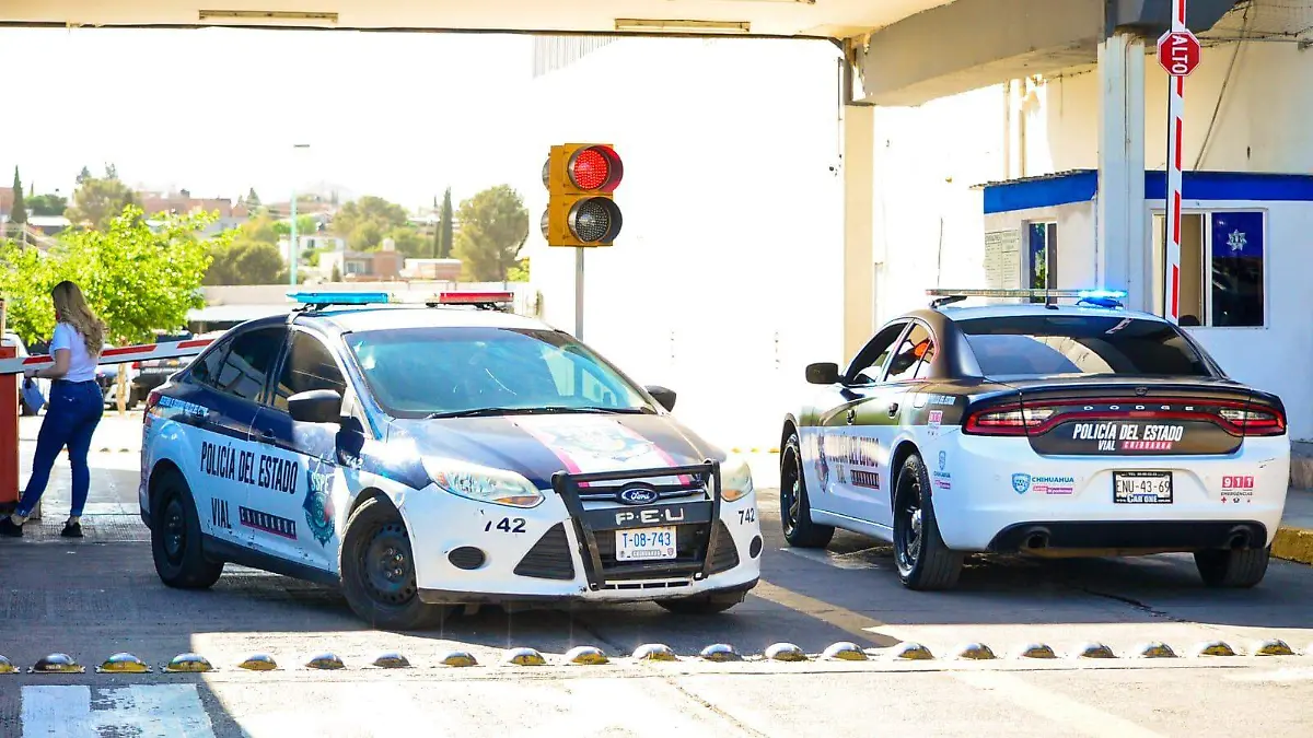 POLICÍA VIAL VIALIDAD TRÁNSITO 4